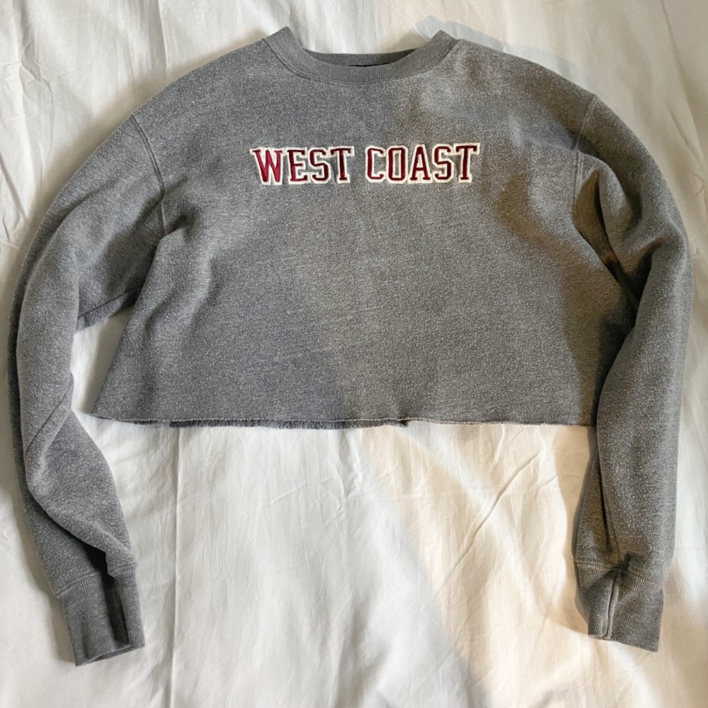 Brandy Melville WestCoast Crop Top Sweatshirt